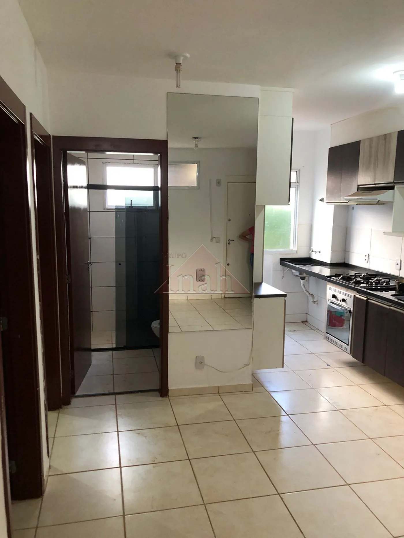 Alugar Apartamentos / Apartamento em Ribeir&atilde;o Preto R$ 1.100,00 - Foto 2