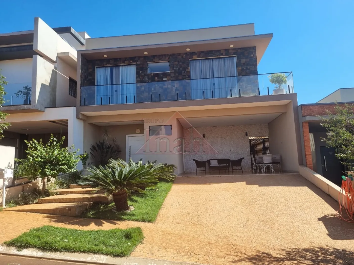 Alugar Casas / CASA RESIDENCIAL em Ribeir&atilde;o Preto R$ 5.500,00 - Foto 3