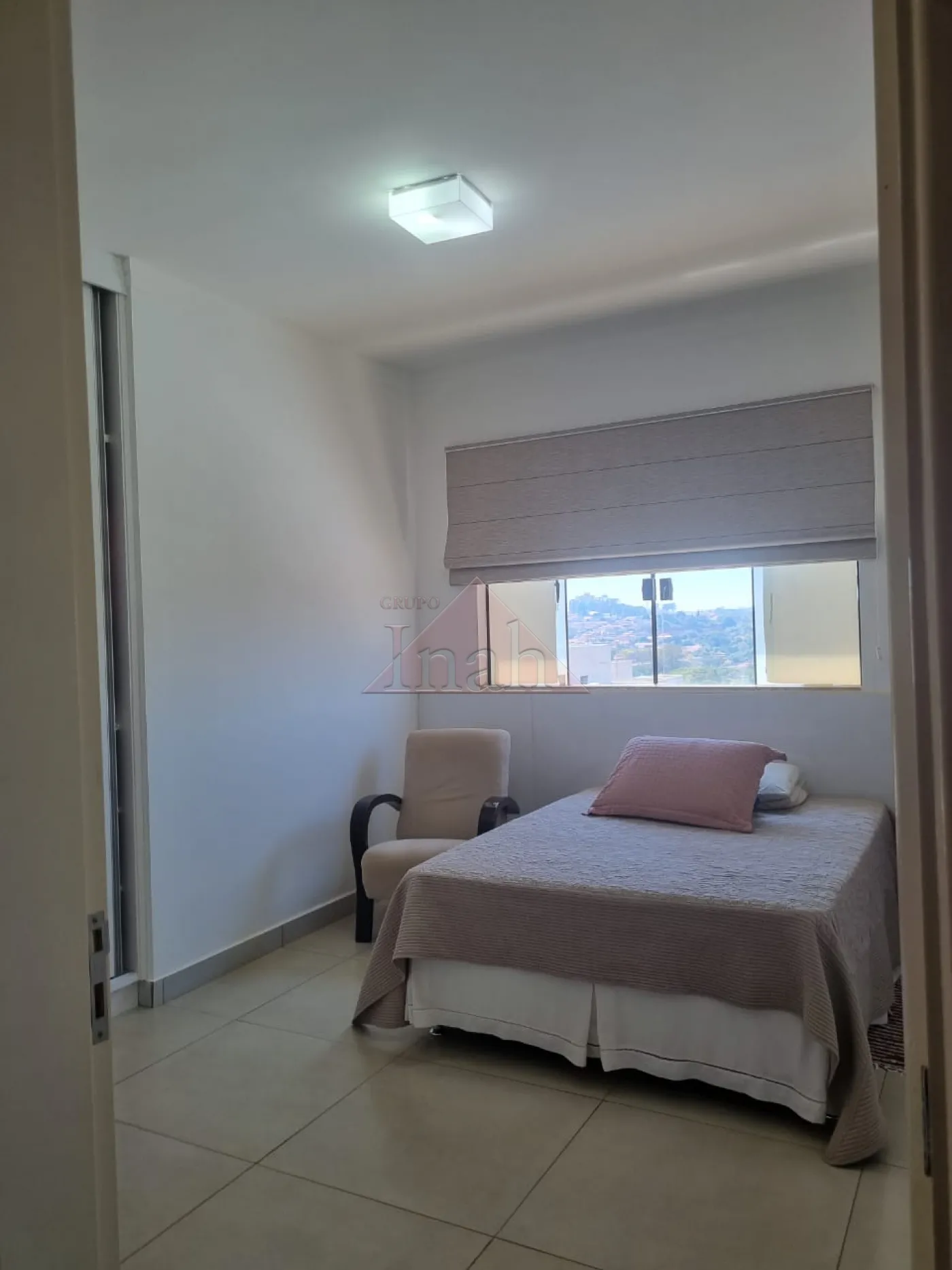 Alugar Casas / CASA RESIDENCIAL em Ribeir&atilde;o Preto R$ 5.500,00 - Foto 30