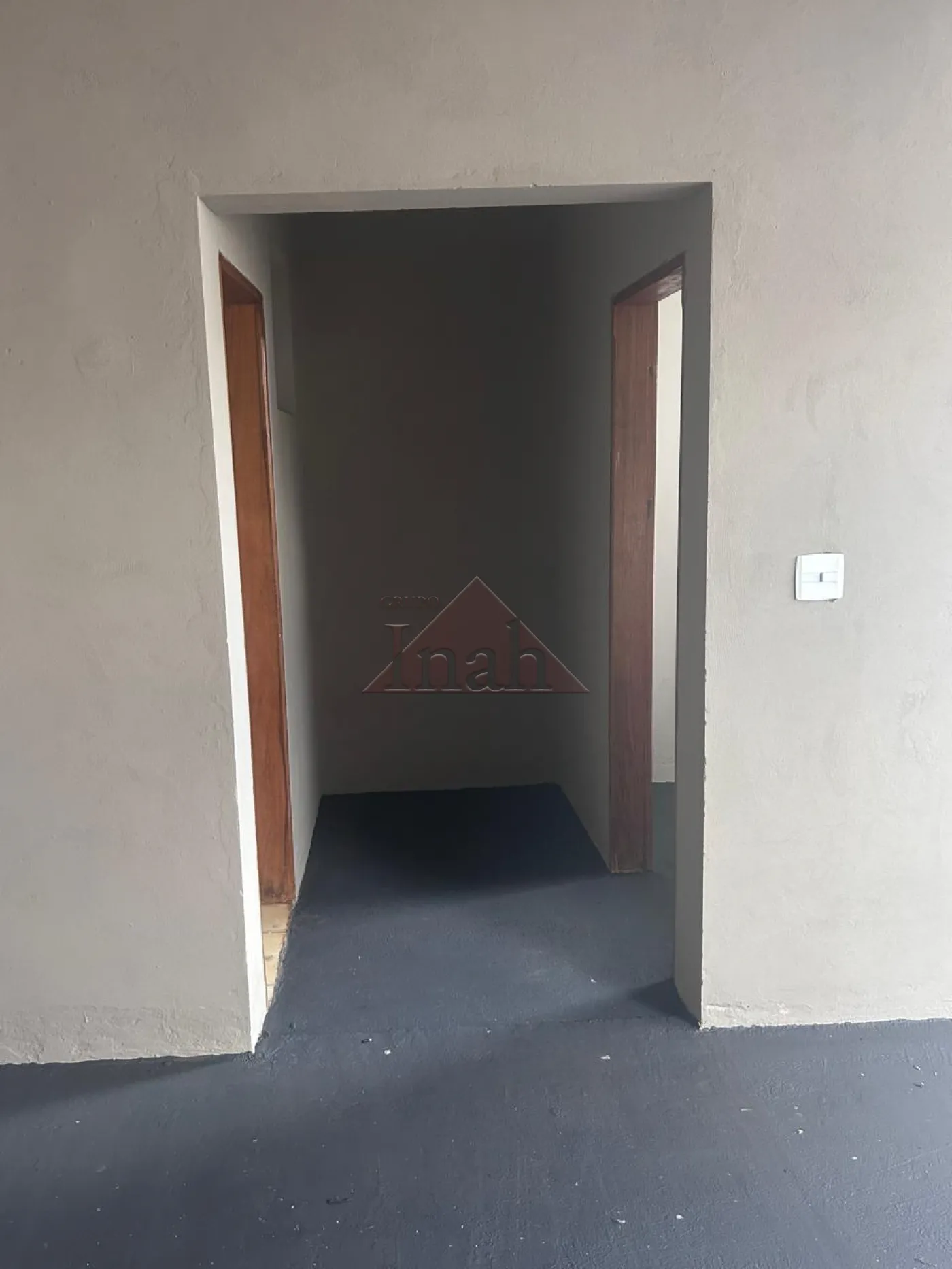 Comprar Casas / CASA RESIDENCIAL em Ribeir&atilde;o Preto R$ 230.000,00 - Foto 17