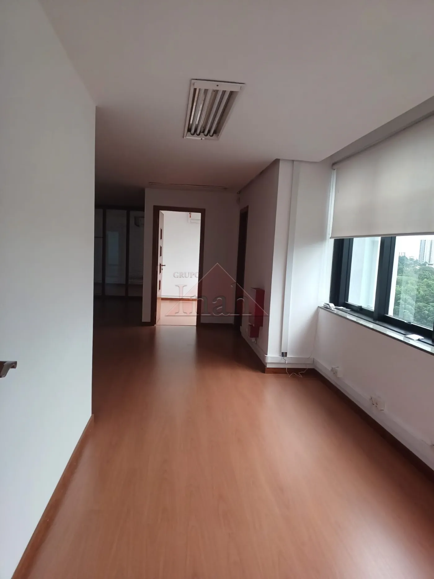 Alugar Comerciais / Sala em Ribeir&atilde;o Preto R$ 4.150,00 - Foto 4