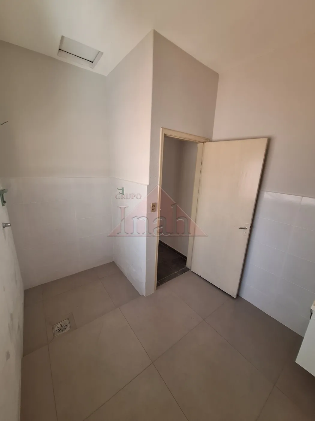 Alugar Casas / Casa em Ribeir&atilde;o Preto R$ 3.000,00 - Foto 32
