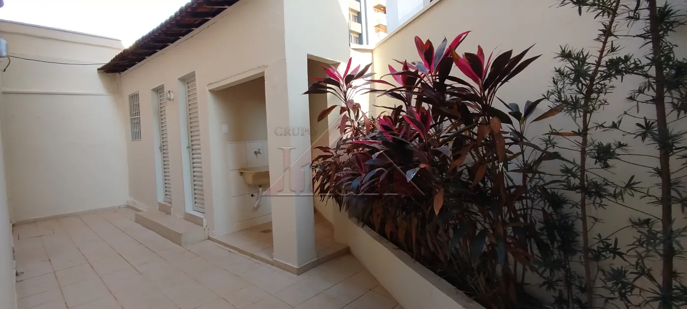 Alugar Casas / Casa em Ribeir&atilde;o Preto R$ 3.000,00 - Foto 3