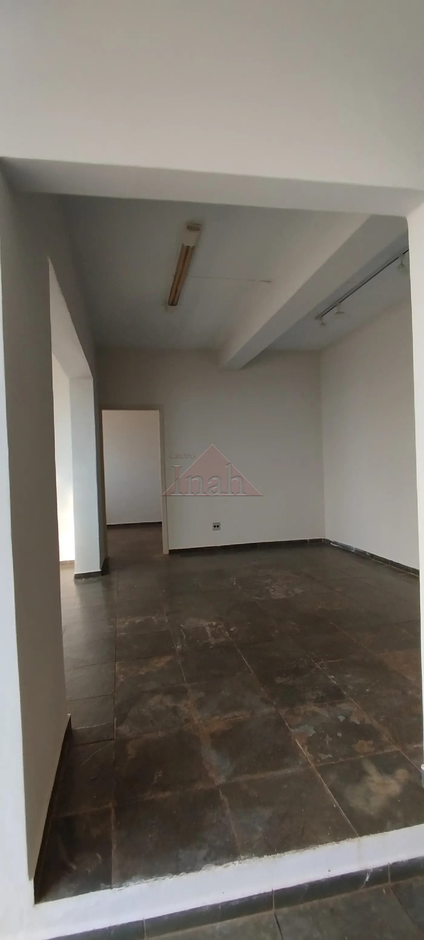 Alugar Casas / Casa em Ribeir&atilde;o Preto R$ 3.000,00 - Foto 5