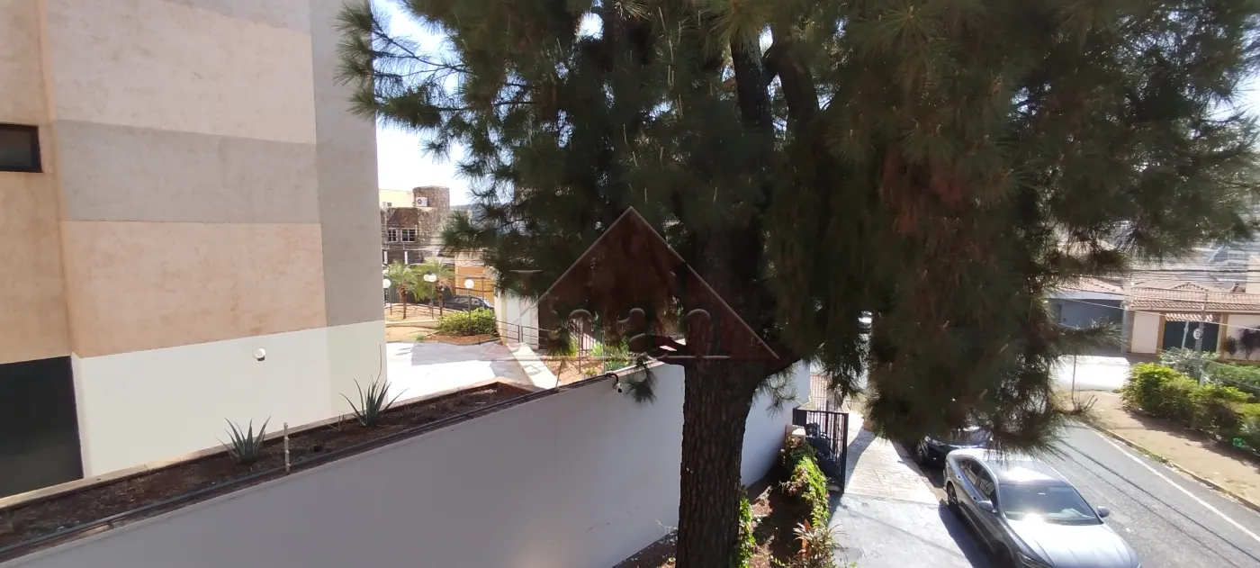 Alugar Casas / Casa em Ribeir&atilde;o Preto R$ 3.000,00 - Foto 25