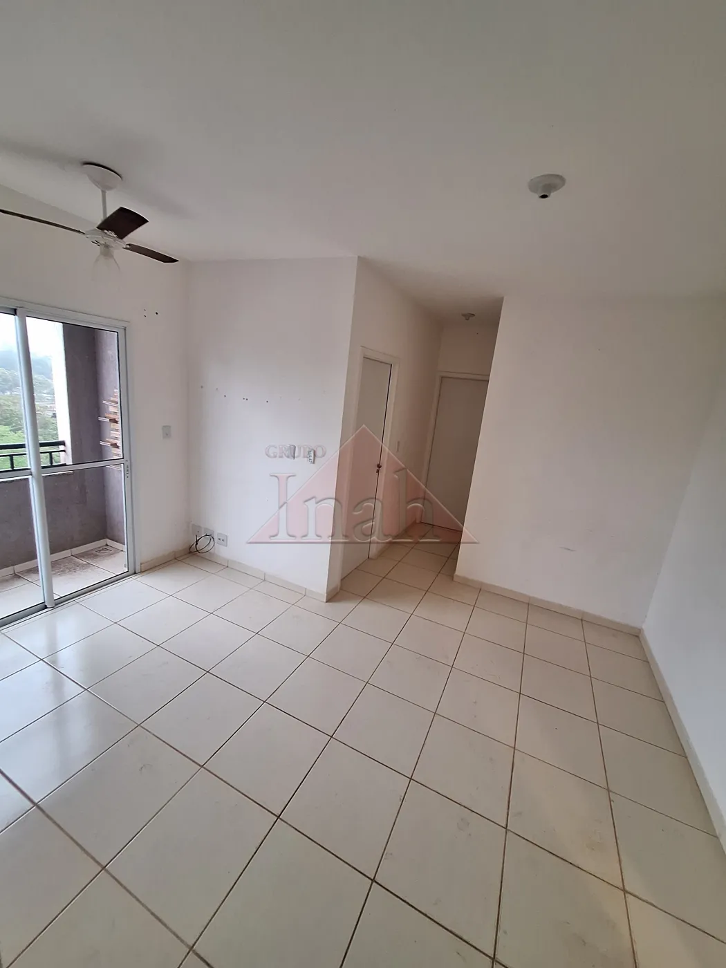 Alugar Apartamentos / Apartamento em Ribeirão Preto R$ 1.000,00 - Foto 1