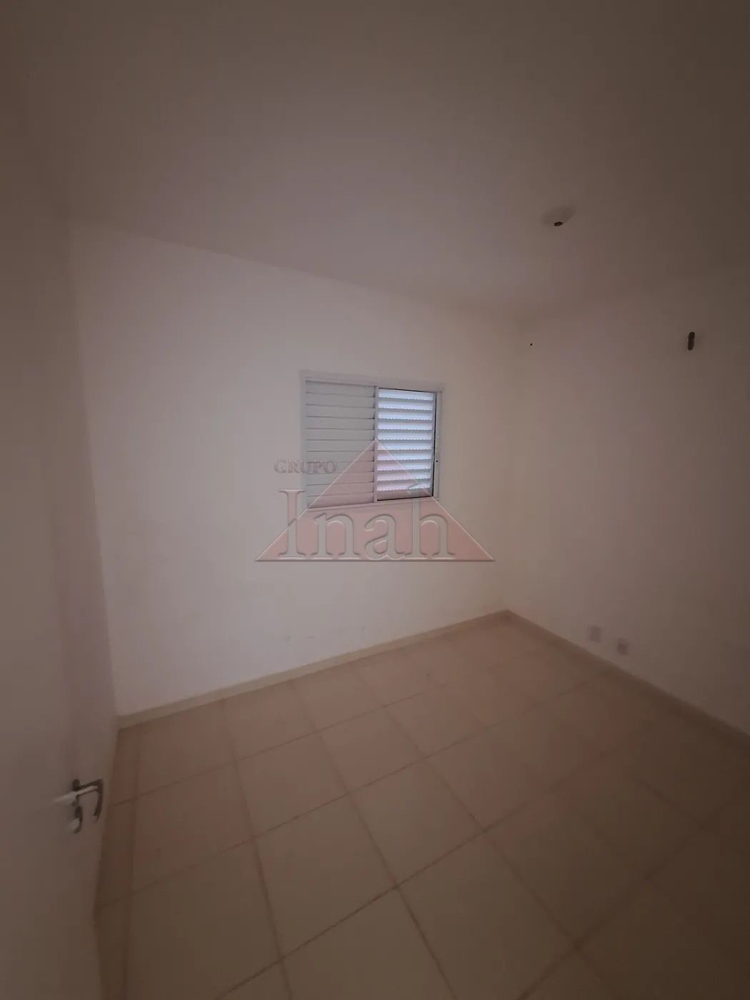 Alugar Apartamentos / Apartamento em Ribeirão Preto R$ 1.000,00 - Foto 2