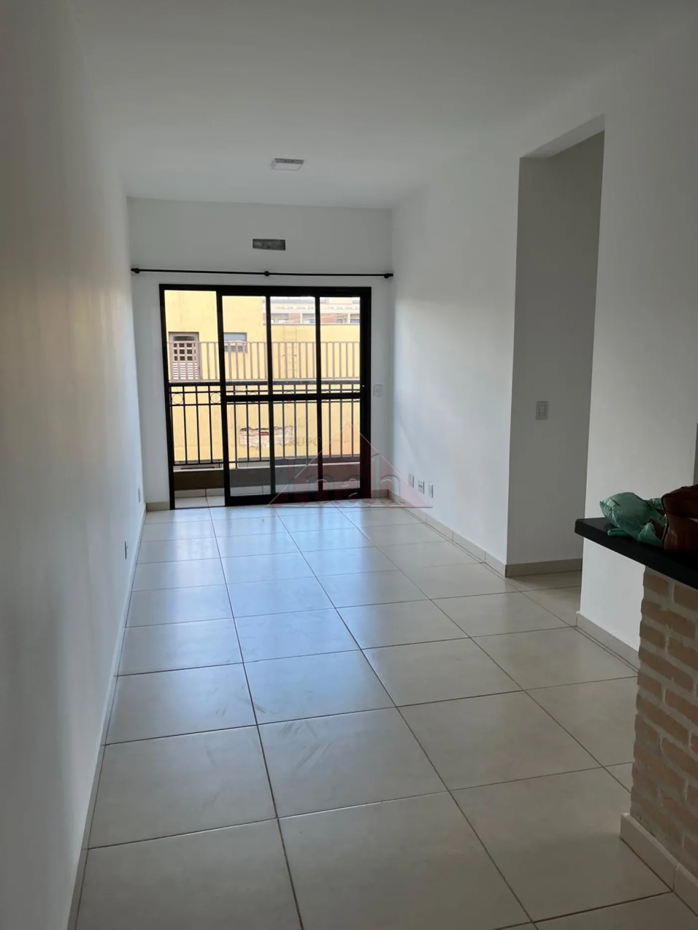 Alugar Apartamentos / Apartamento em Ribeir&atilde;o Preto R$ 1.600,00 - Foto 1