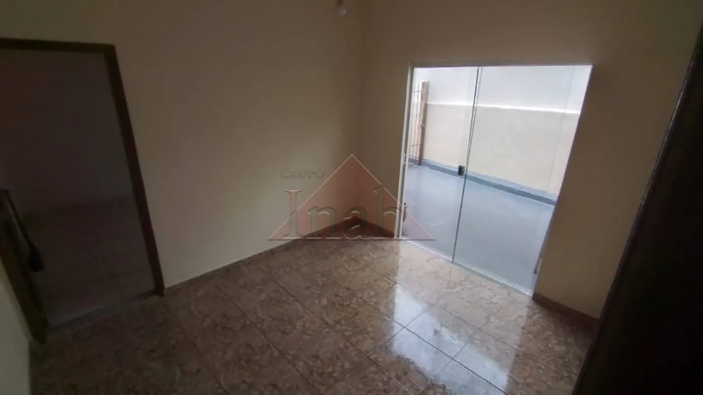 Alugar Casas / Casa em Ribeir&atilde;o Preto R$ 1.300,00 - Foto 9