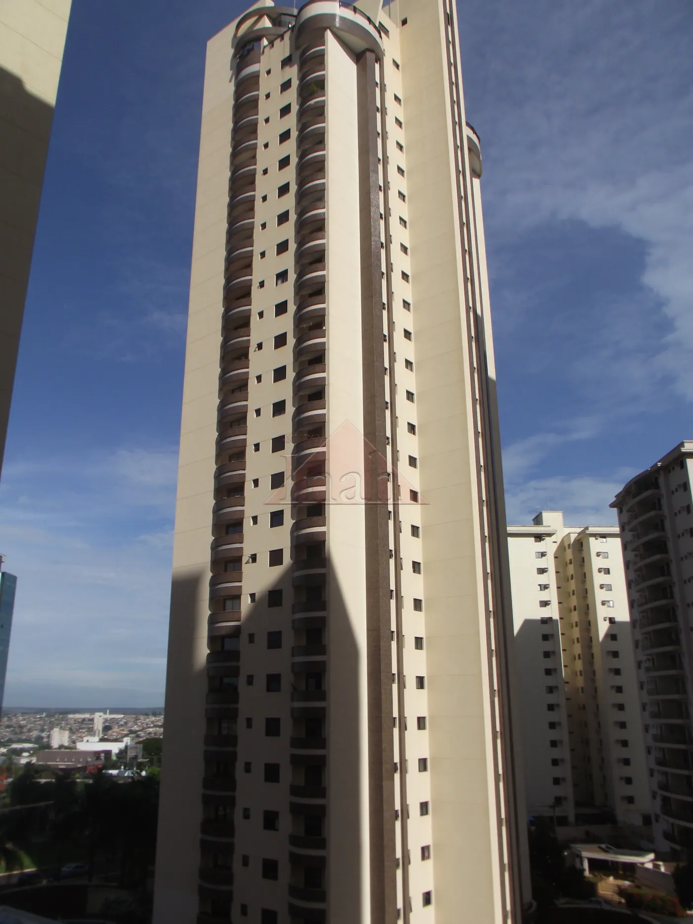 Alugar Apartamentos / Apartamento em Ribeir&atilde;o Preto R$ 6.000,00 - Foto 9