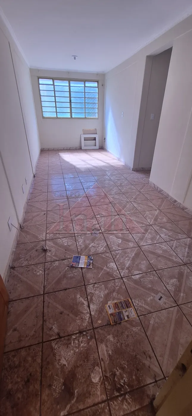 Alugar Apartamentos / Apartamento em Ribeir&atilde;o Preto R$ 900,00 - Foto 2