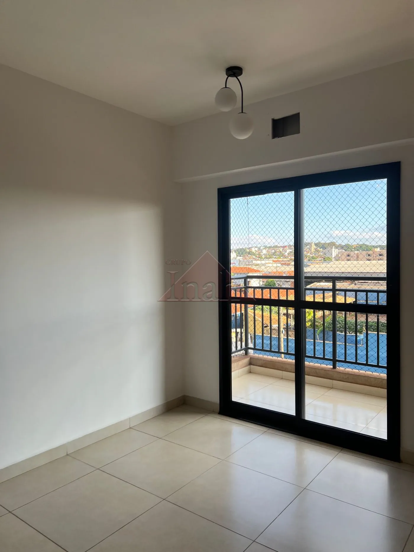 Alugar Apartamentos / Apartamento em Ribeir&atilde;o Preto R$ 1.620,00 - Foto 1