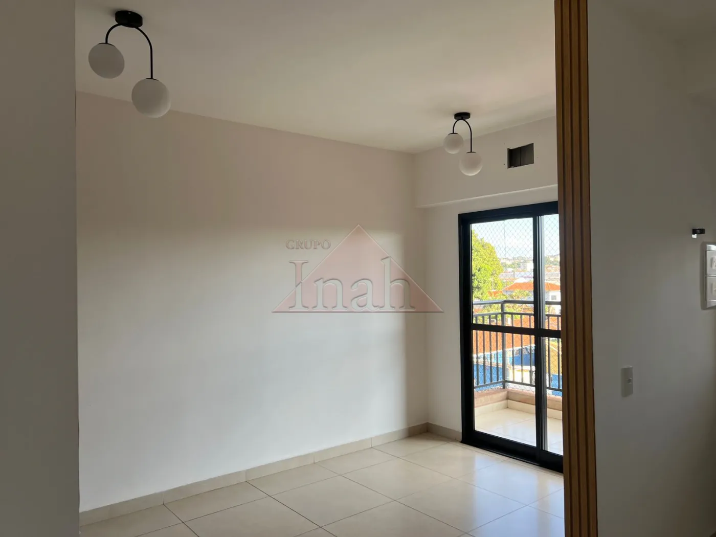 Alugar Apartamentos / Apartamento em Ribeir&atilde;o Preto R$ 1.620,00 - Foto 2