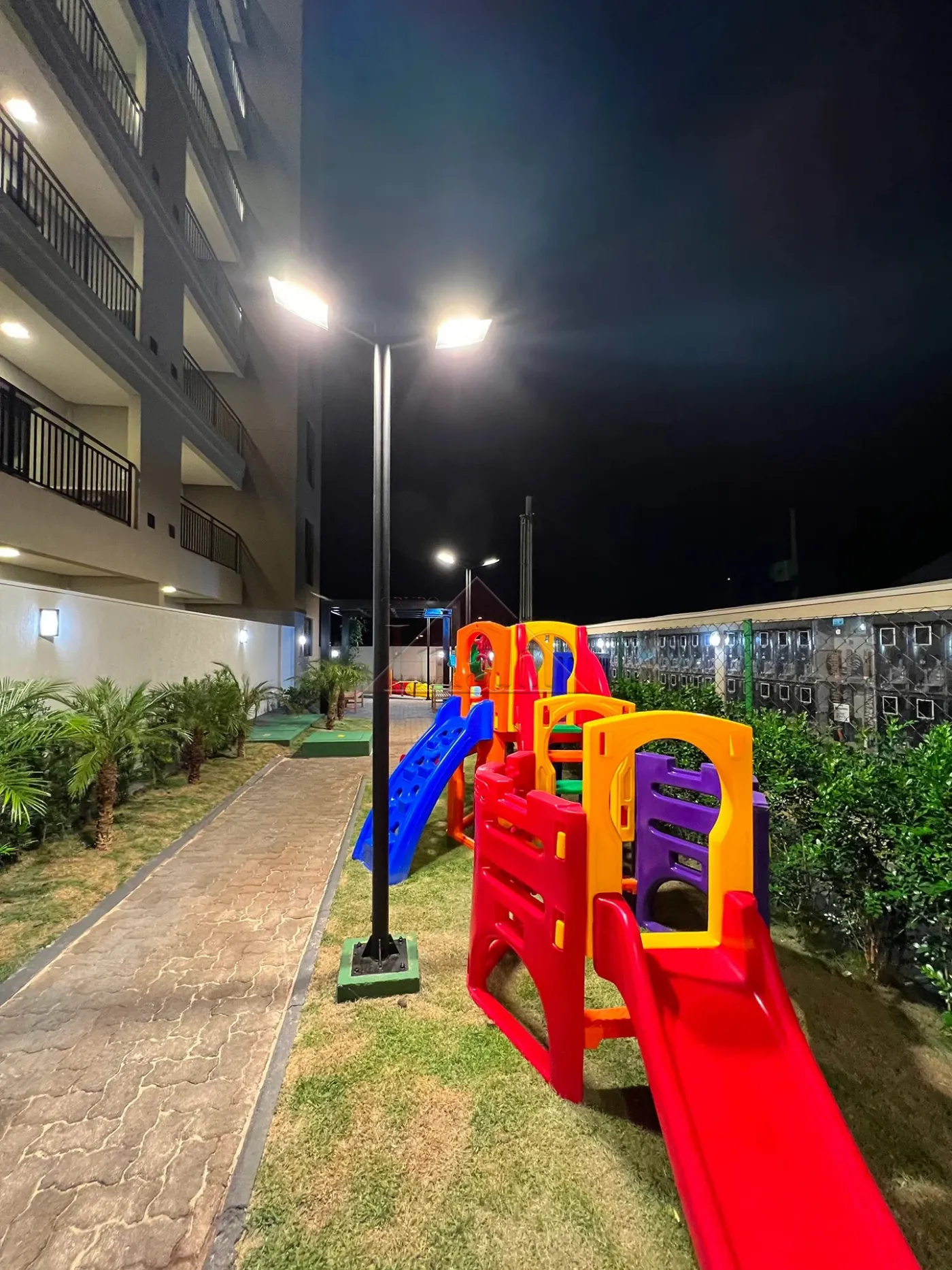 Alugar Apartamentos / Apartamento em Ribeir&atilde;o Preto R$ 1.620,00 - Foto 25