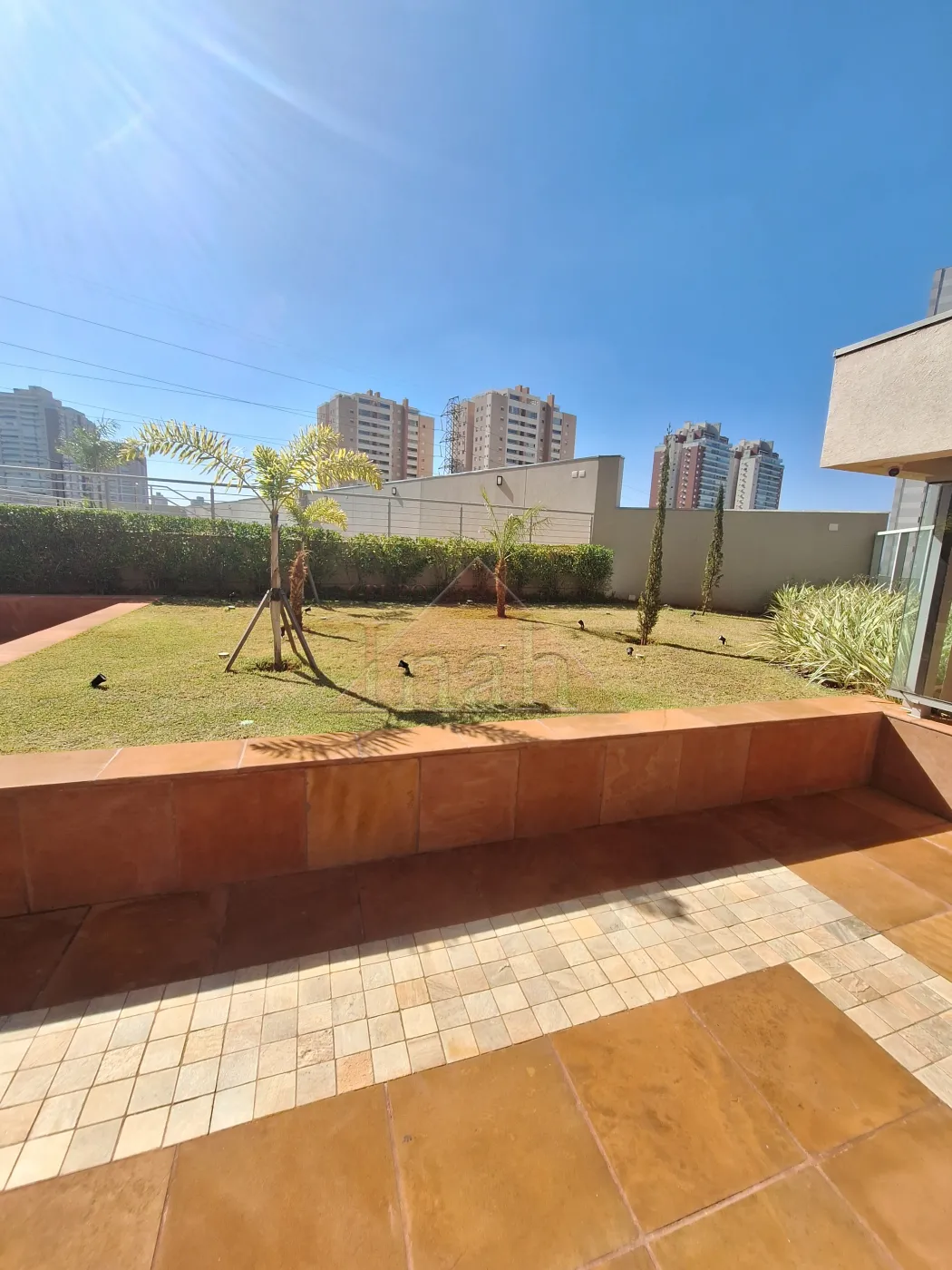 Alugar Apartamentos / Apartamento em Ribeir&atilde;o Preto R$ 3.400,00 - Foto 2