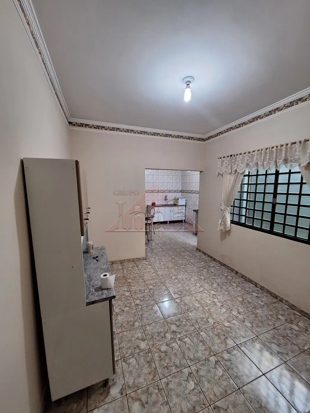 Alugar Casas / CASA RESIDENCIAL em Ribeir&atilde;o Preto R$ 1.100,00 - Foto 5