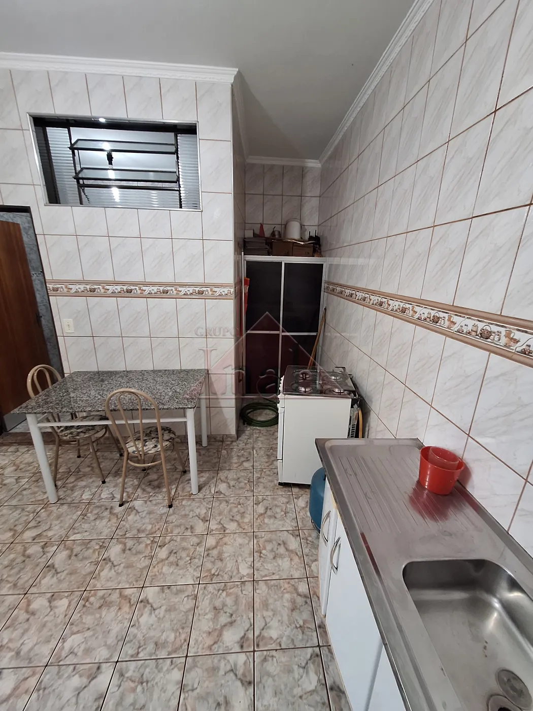 Alugar Casas / CASA RESIDENCIAL em Ribeir&atilde;o Preto R$ 1.100,00 - Foto 9