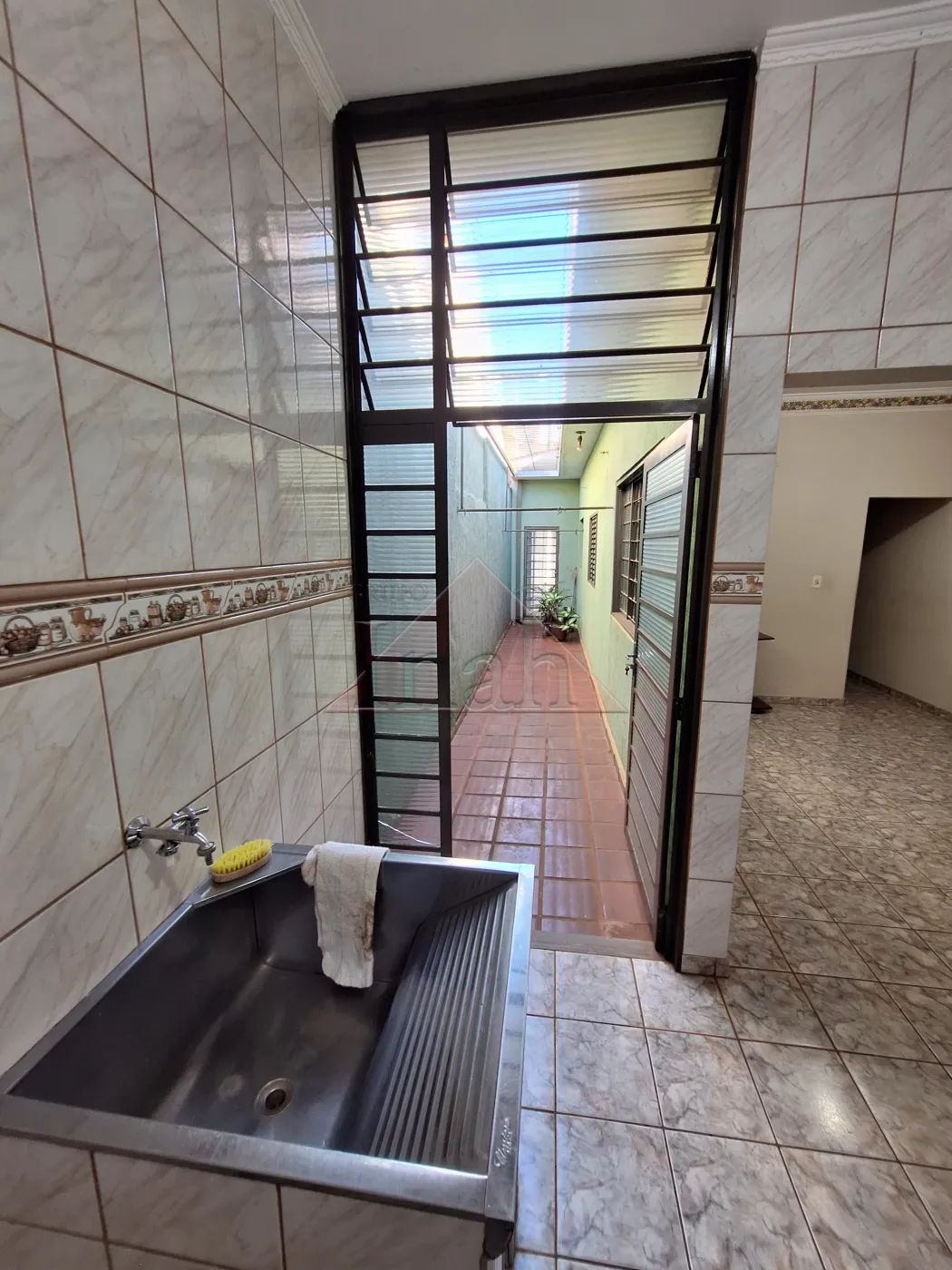 Alugar Casas / CASA RESIDENCIAL em Ribeir&atilde;o Preto R$ 1.100,00 - Foto 10