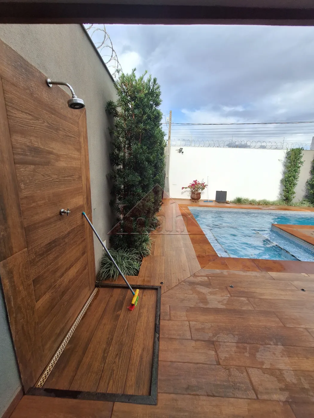 Alugar Casas / CASA RESIDENCIAL em Bonfim Paulista (Ribeirão Preto) R$ 4.500,00 - Foto 38