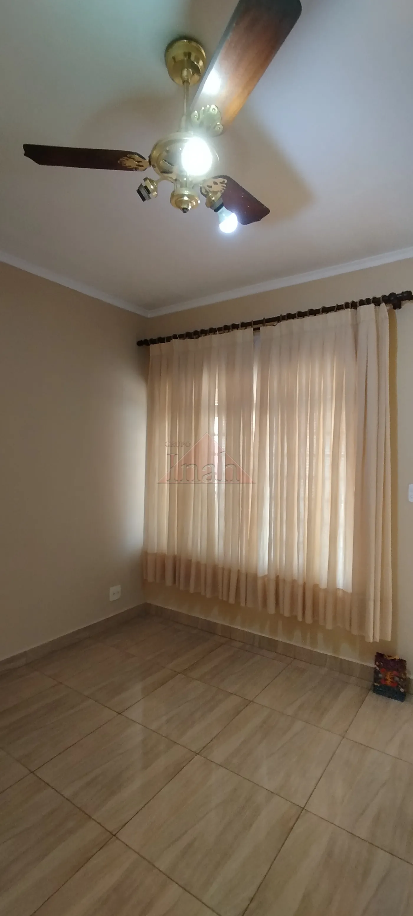 Alugar Casas / CASA RESIDENCIAL em Ribeirão Preto R$ 1.600,00 - Foto 6