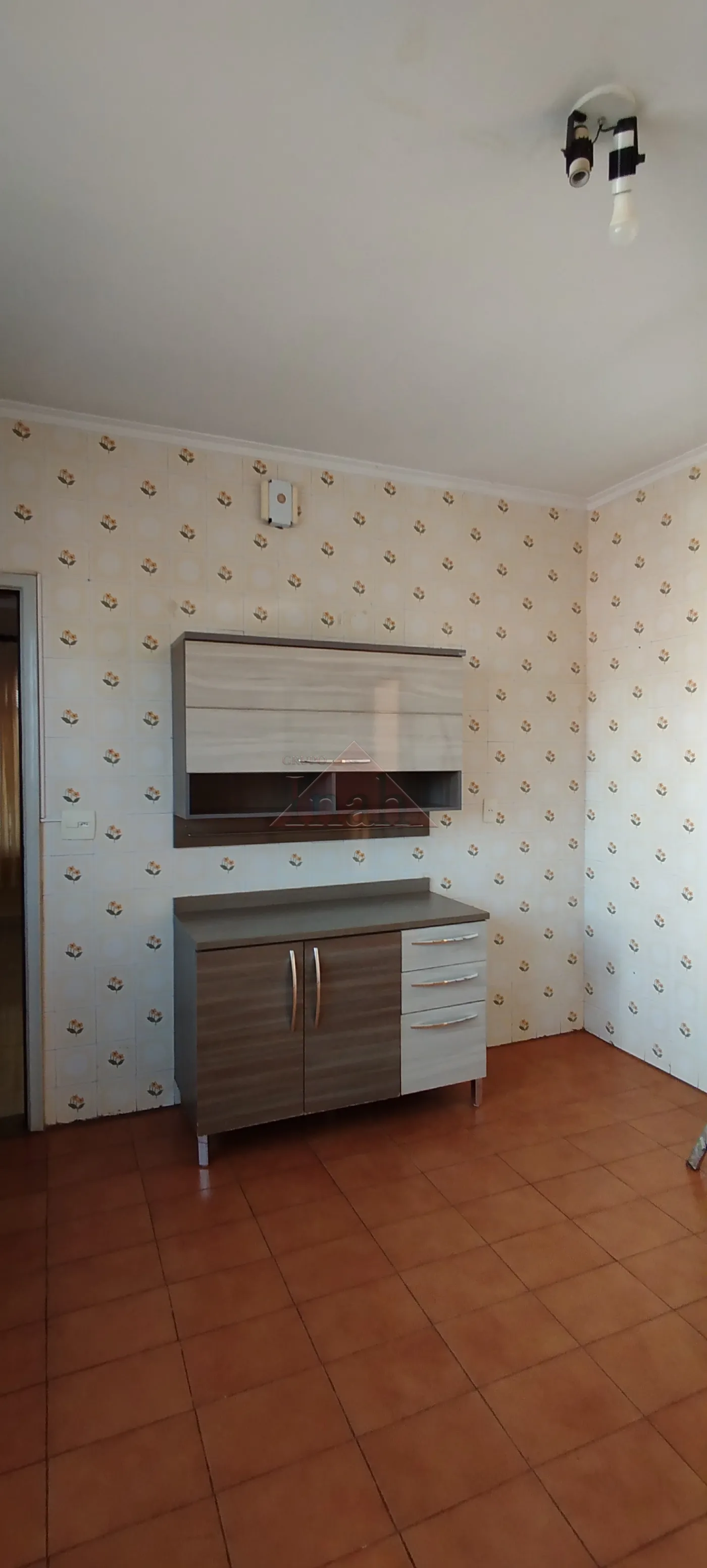 Alugar Casas / CASA RESIDENCIAL em Ribeirão Preto R$ 1.600,00 - Foto 15