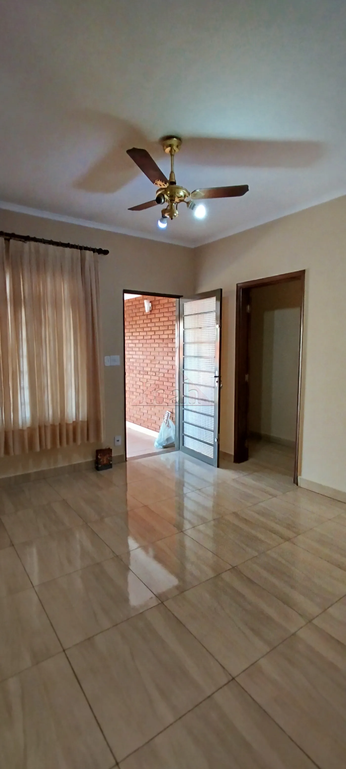 Alugar Casas / CASA RESIDENCIAL em Ribeirão Preto R$ 1.600,00 - Foto 23