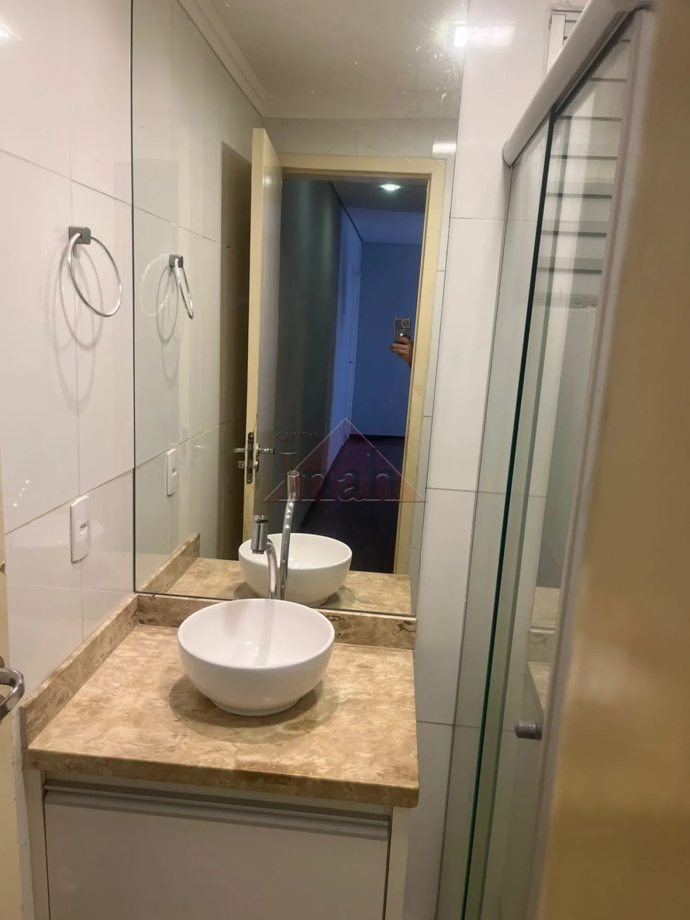 Alugar Apartamentos / Apartamento em Ribeirão Preto R$ 1.700,00 - Foto 2
