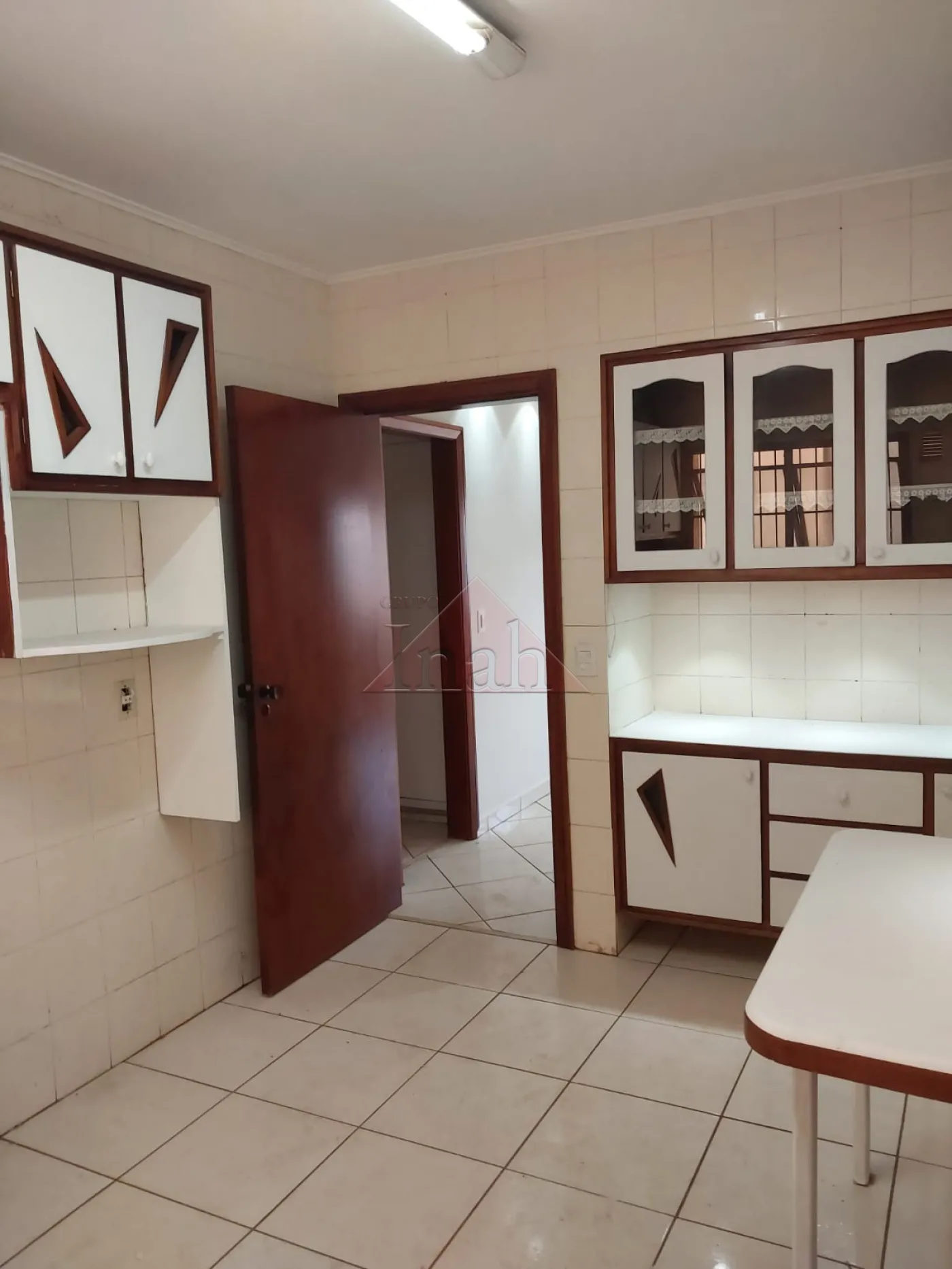 Alugar Apartamentos / Apartamento em Ribeir&atilde;o Preto R$ 2.800,00 - Foto 11