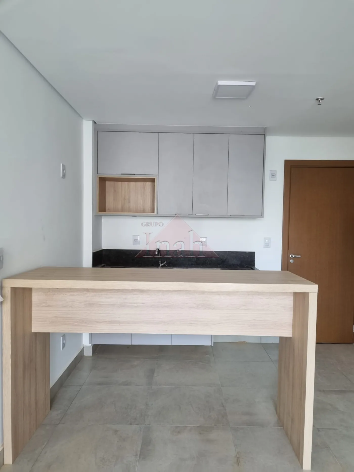 Alugar Apartamentos / FLAT em Ribeir&atilde;o Preto R$ 2.250,00 - Foto 6