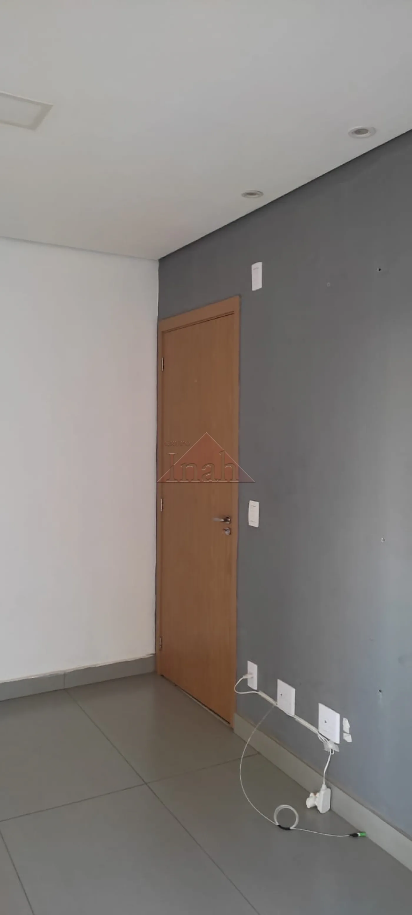 Alugar Apartamentos / Apartamento em RIBEIRAO PRETO R$ 900,00 - Foto 1