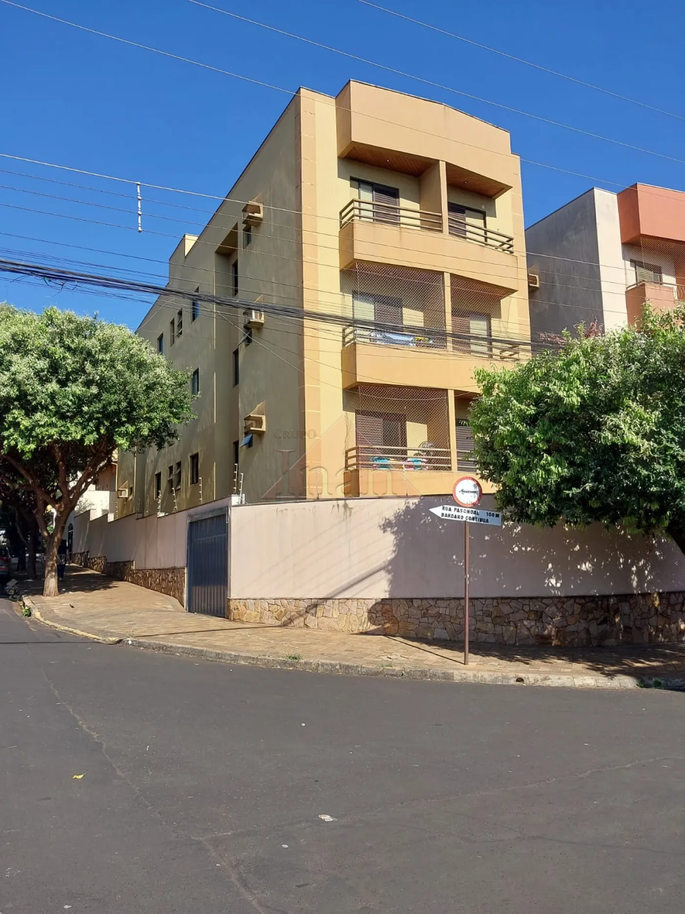 Comprar Apartamentos / Padrão em Ribeirão Preto R$ 170.000,00 - Foto 1