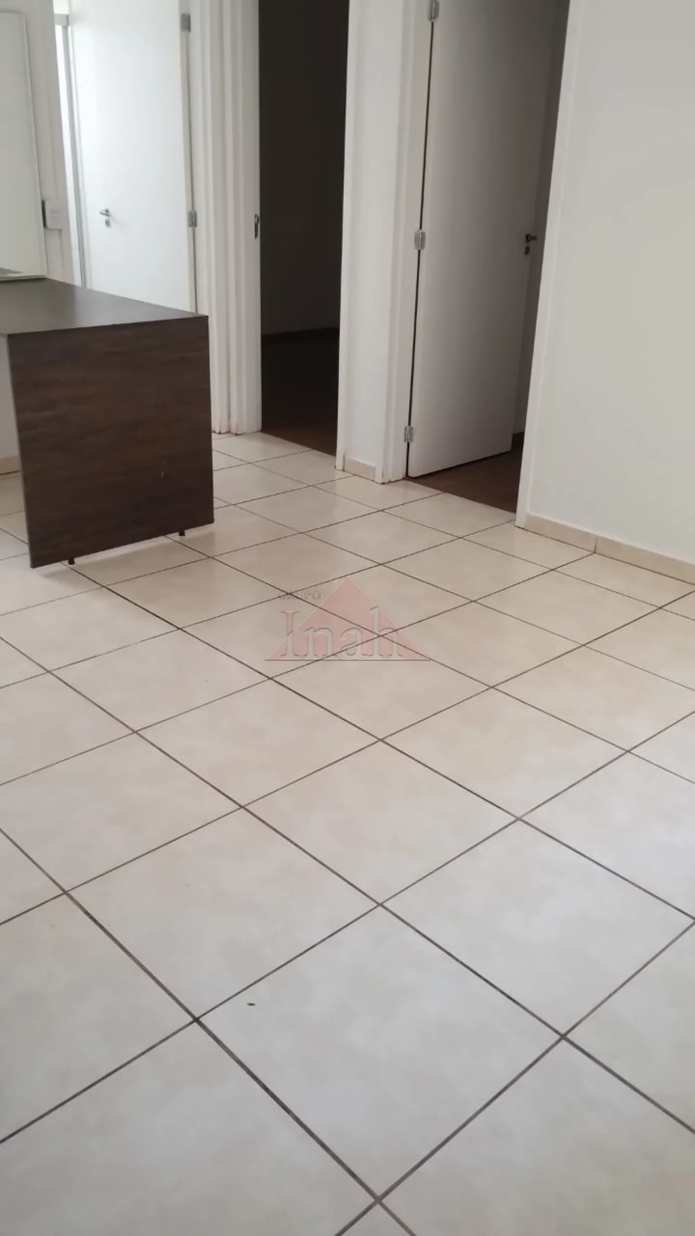 Alugar Apartamentos / Apartamento em Ribeirão Preto R$ 1.200,00 - Foto 1