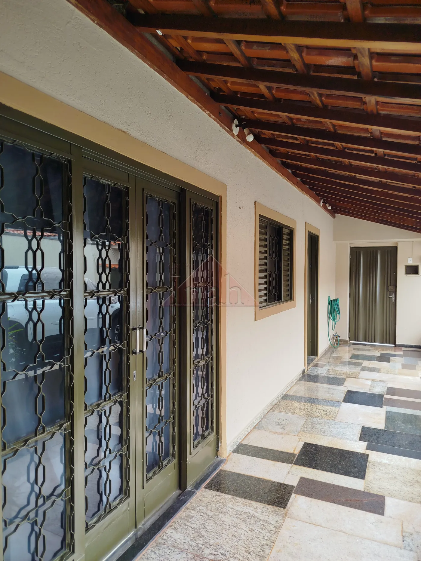 Comprar Casas / Casa em Ribeir&atilde;o Preto R$ 350.000,00 - Foto 46