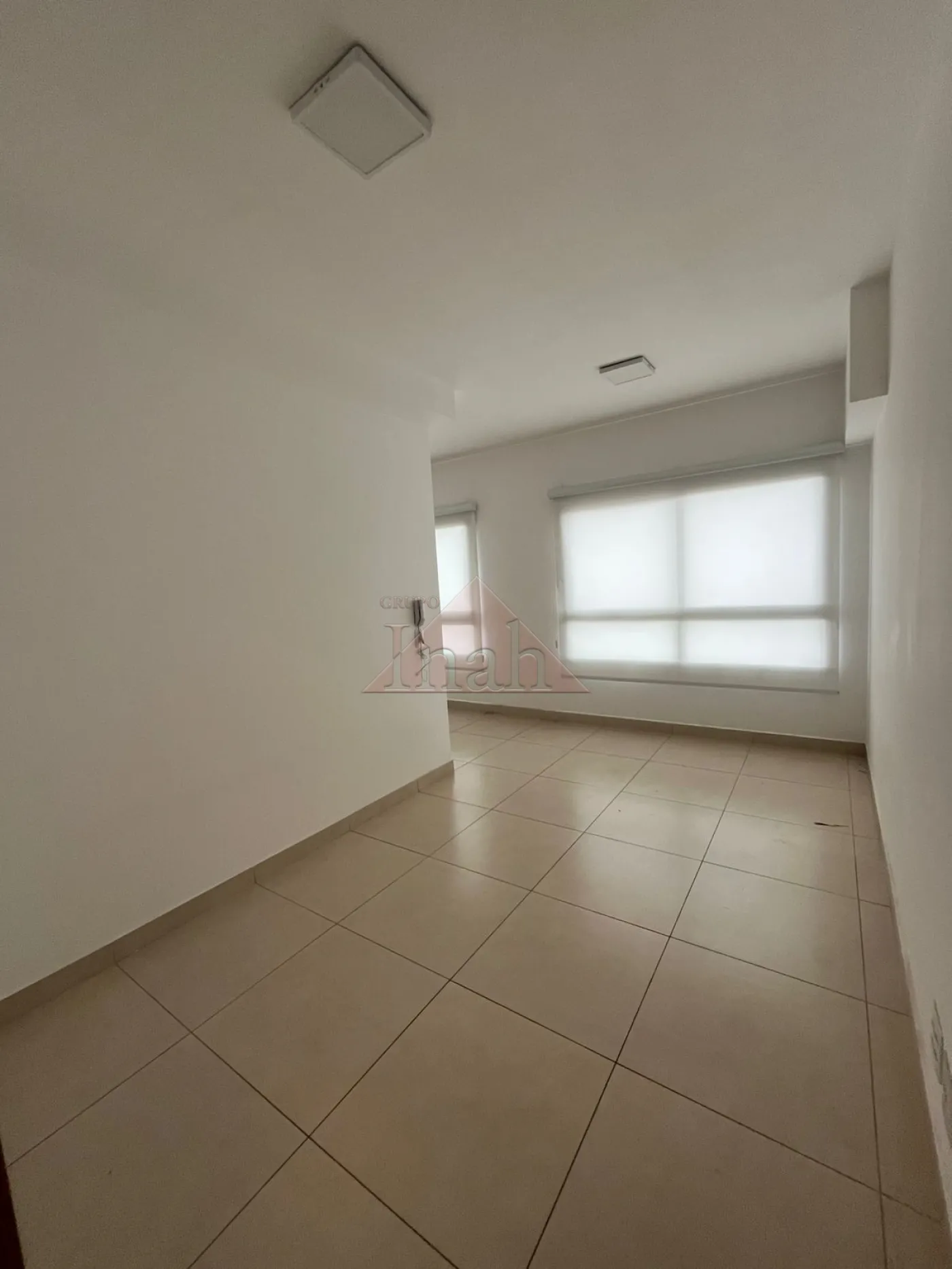 Alugar Apartamentos / Apartamento em Ribeir&atilde;o Preto R$ 1.500,00 - Foto 2