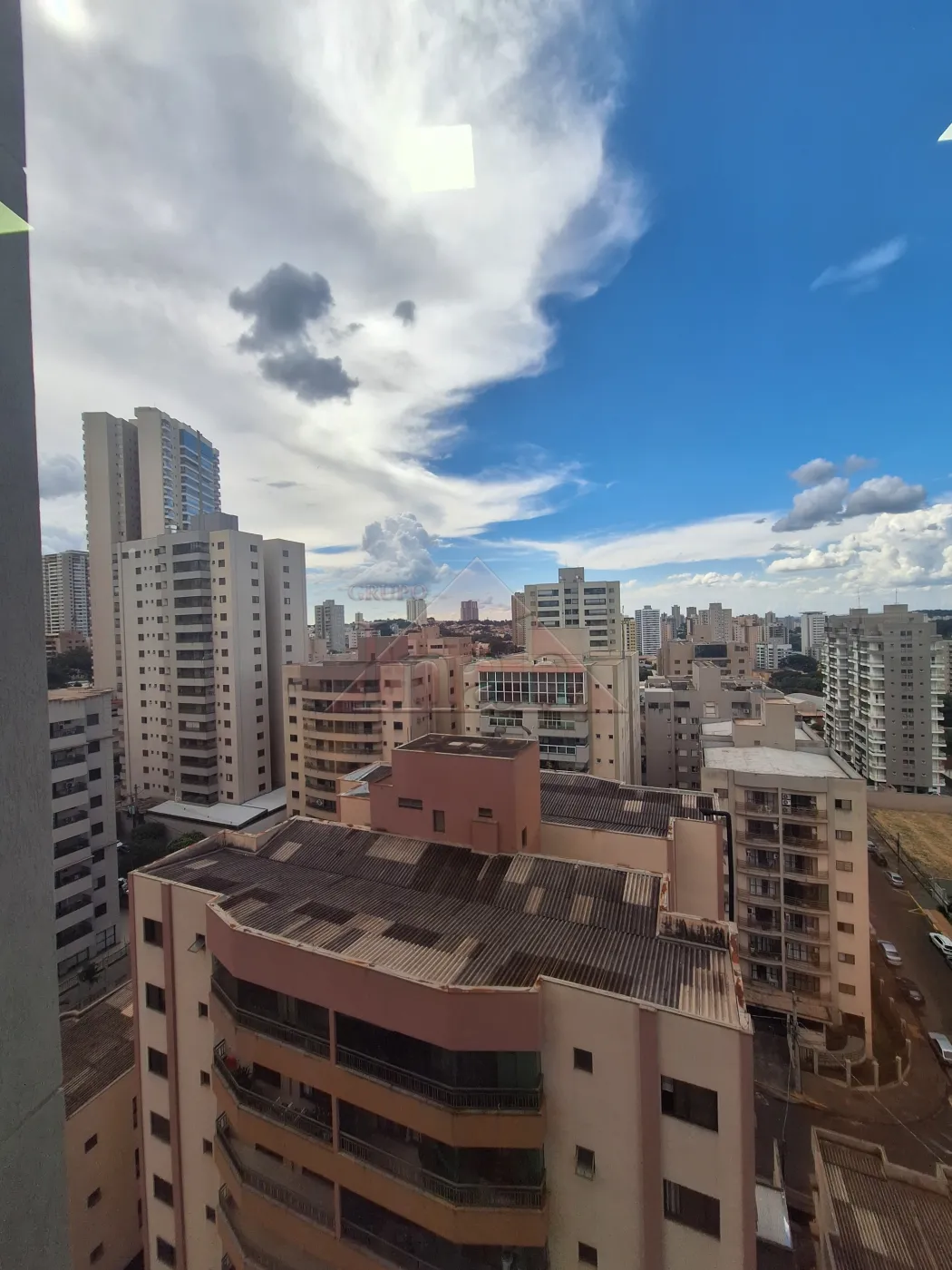 Alugar Comerciais / Sala em Ribeir&atilde;o Preto R$ 2.600,00 - Foto 5