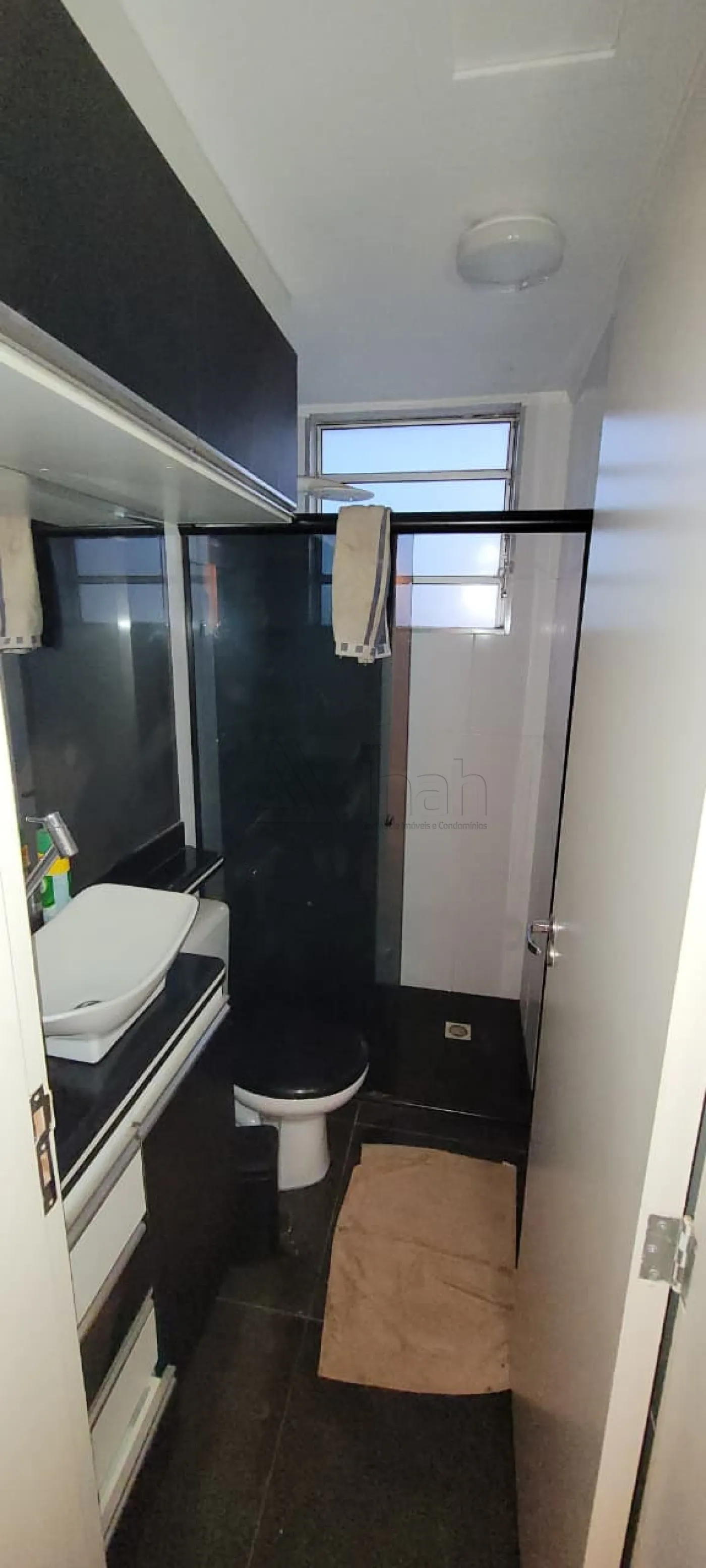 Alugar Apartamentos / Apartamento em Ribeir&atilde;o Preto R$ 1.100,00 - Foto 2