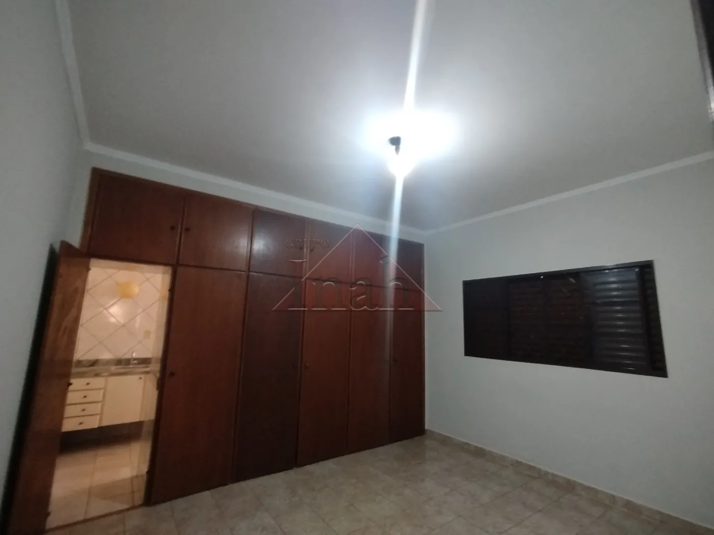 Alugar Casas / CASA RESIDENCIAL em Ribeir&atilde;o Preto R$ 3.000,00 - Foto 10