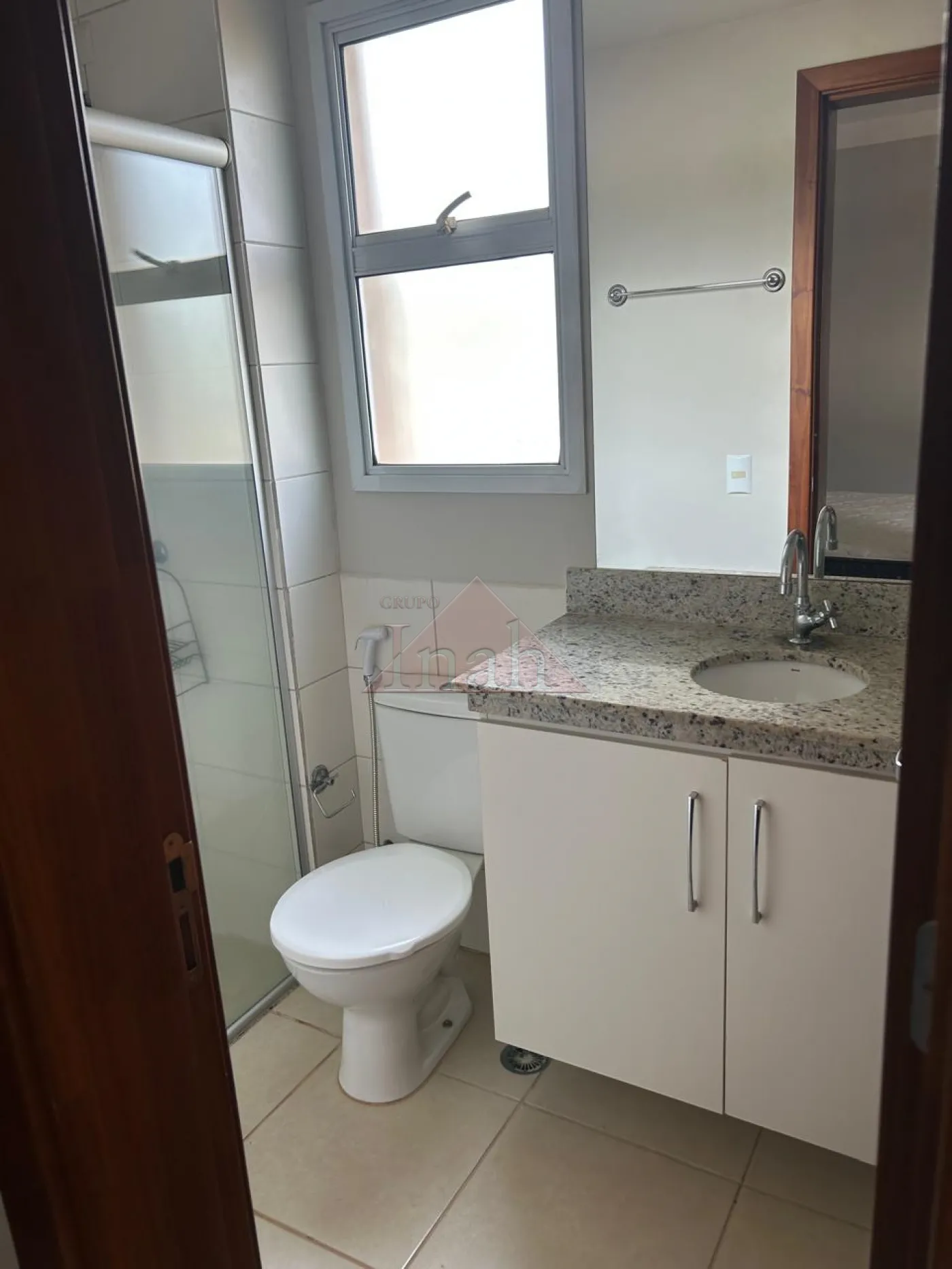 Alugar Apartamentos / MOBILIADO em Ribeir&atilde;o Preto R$ 2.200,00 - Foto 3