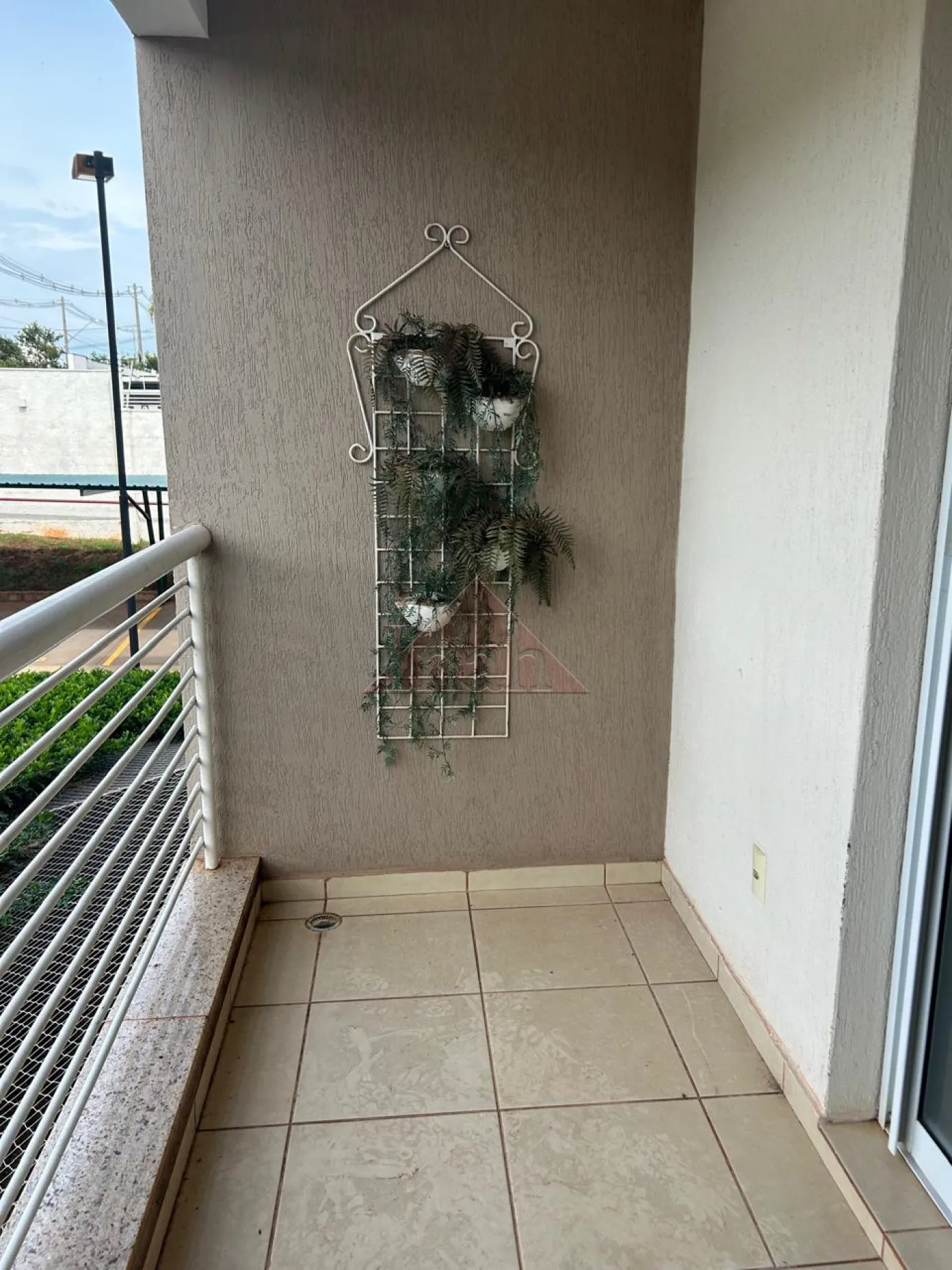 Alugar Apartamentos / MOBILIADO em Ribeir&atilde;o Preto R$ 2.200,00 - Foto 4