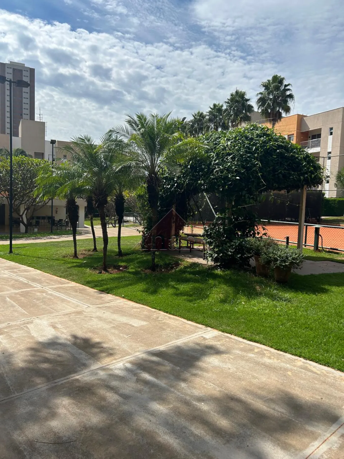 Alugar Apartamentos / MOBILIADO em Ribeir&atilde;o Preto R$ 2.200,00 - Foto 15