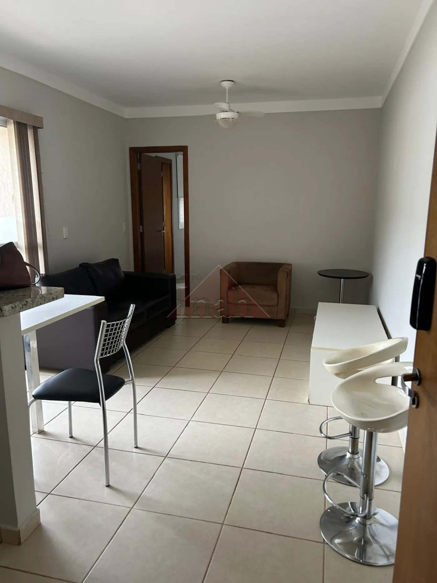 Alugar Apartamentos / MOBILIADO em Ribeir&atilde;o Preto R$ 2.200,00 - Foto 18