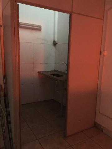 Comerciais / Sal&atilde;o em Ribeir&atilde;o Preto Alugar por R$1.100,00