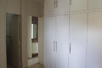 Alugar Apartamentos / Apartamento em Ribeir&atilde;o Preto. apenas R$ 1.200,00