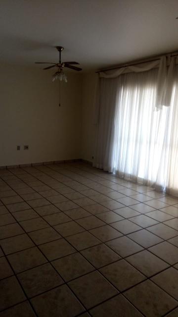 Alugar Apartamentos / Apartamento em Ribeir&atilde;o Preto. apenas R$ 800,00