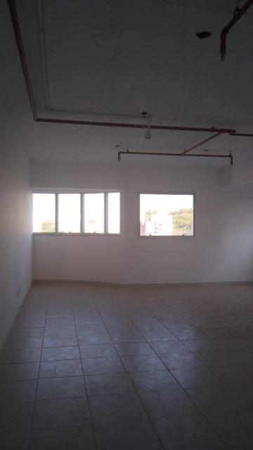 Alugar Comerciais / Sala em Ribeir&atilde;o Preto. apenas R$ 3.000,00