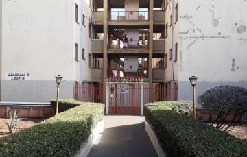 Alugar Apartamentos / Apartamento em Ribeir&atilde;o Preto. apenas R$ 800,00