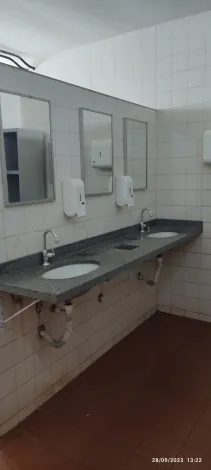 Comerciais / Sal&atilde;o em Ribeir&atilde;o Preto , Comprar por R$3.800.000,00