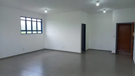 Comerciais / Sala em Ribeir&atilde;o Preto Alugar por R$1.300,00