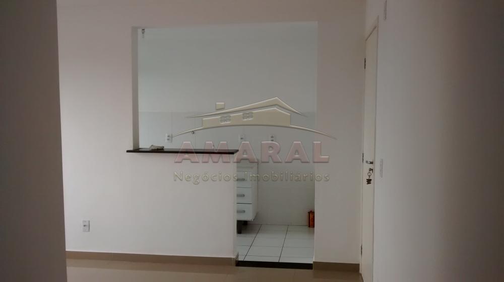 Alugar Apartamentos / Padr&atilde;o em Suzano R$ 900,00 - Foto 7