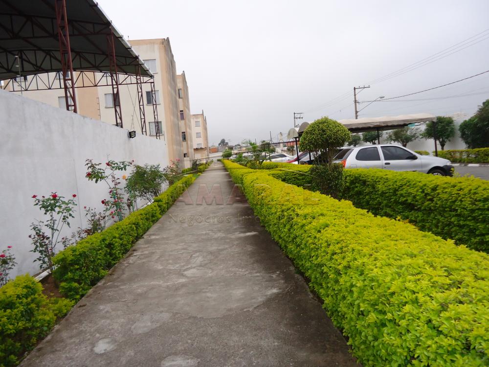 Alugar Apartamentos / Padr&atilde;o em Suzano R$ 1.000,00 - Foto 9